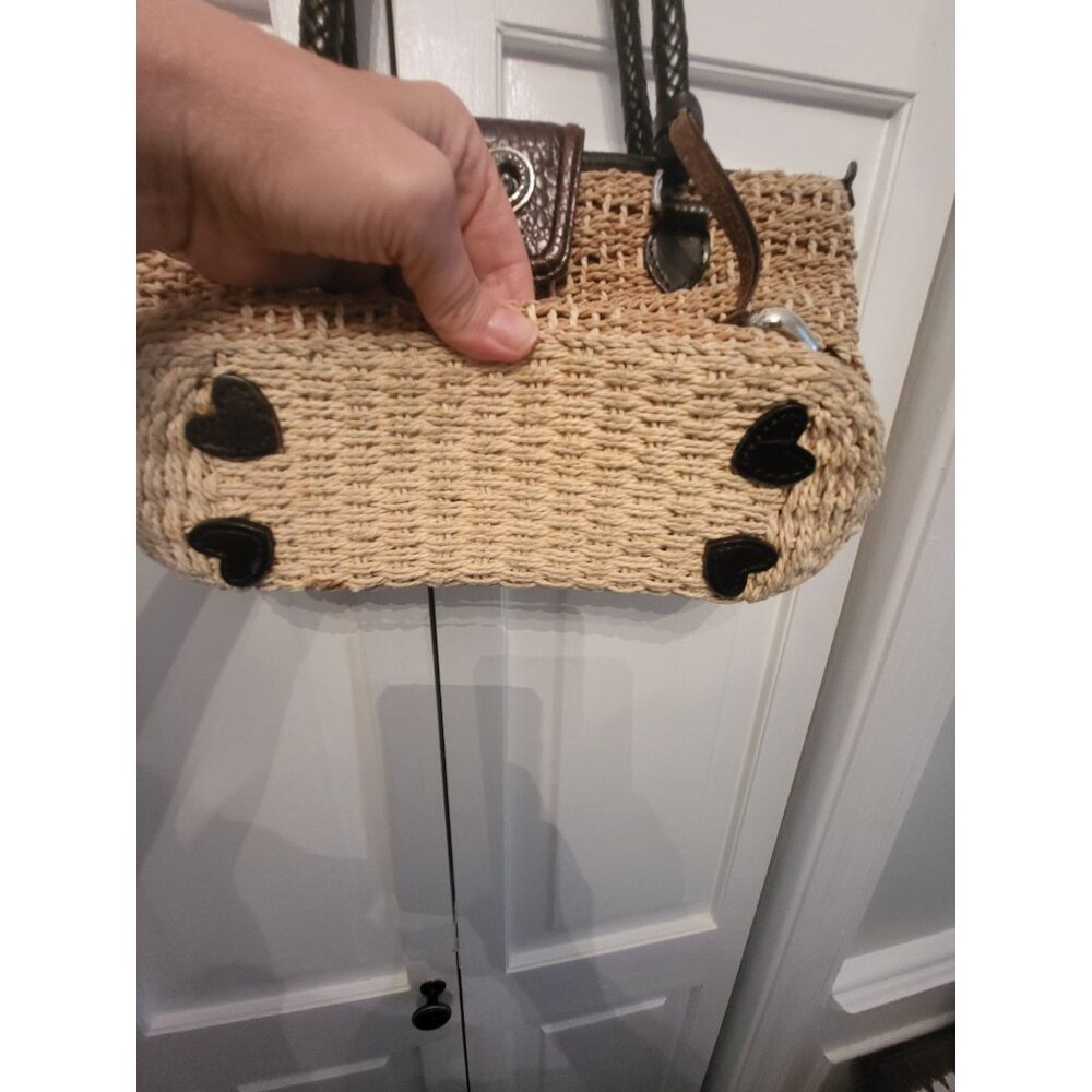Brighton Straw Bag Double Leather Handles heart Charm Boho Old Money - Picture 5 of 6